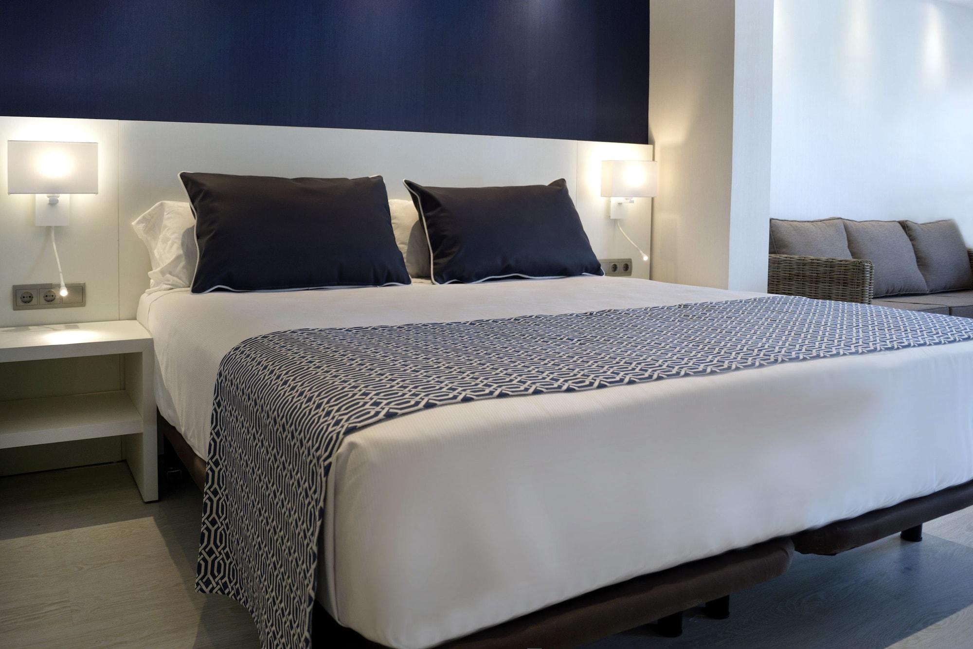 กาตาโลเนีย เดล มาร์ - สำหรับผู้ใหญ่เท่านั้น Hotel กาลาโบนา ภายนอก รูปภาพ